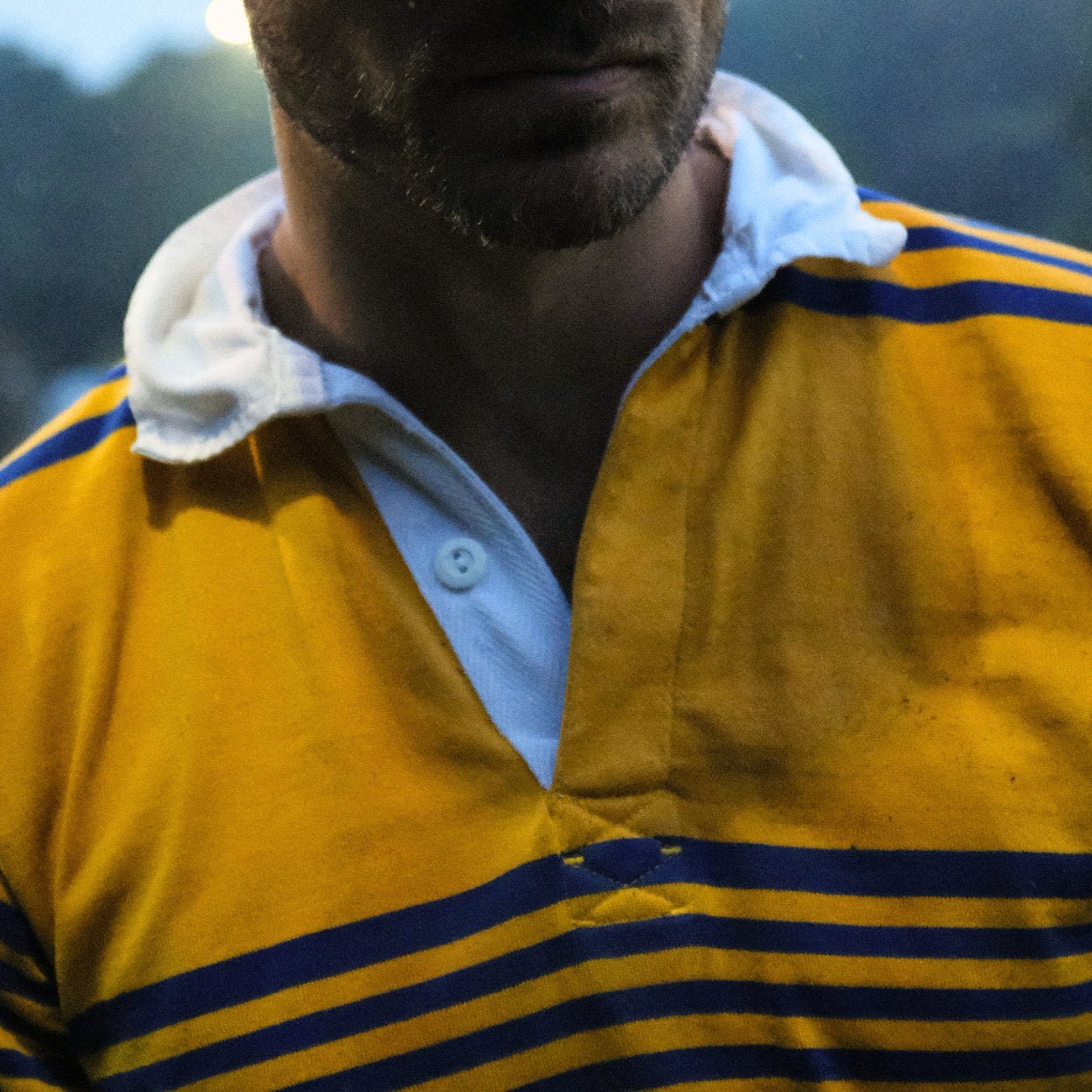 Zig-zag Collar Stitching