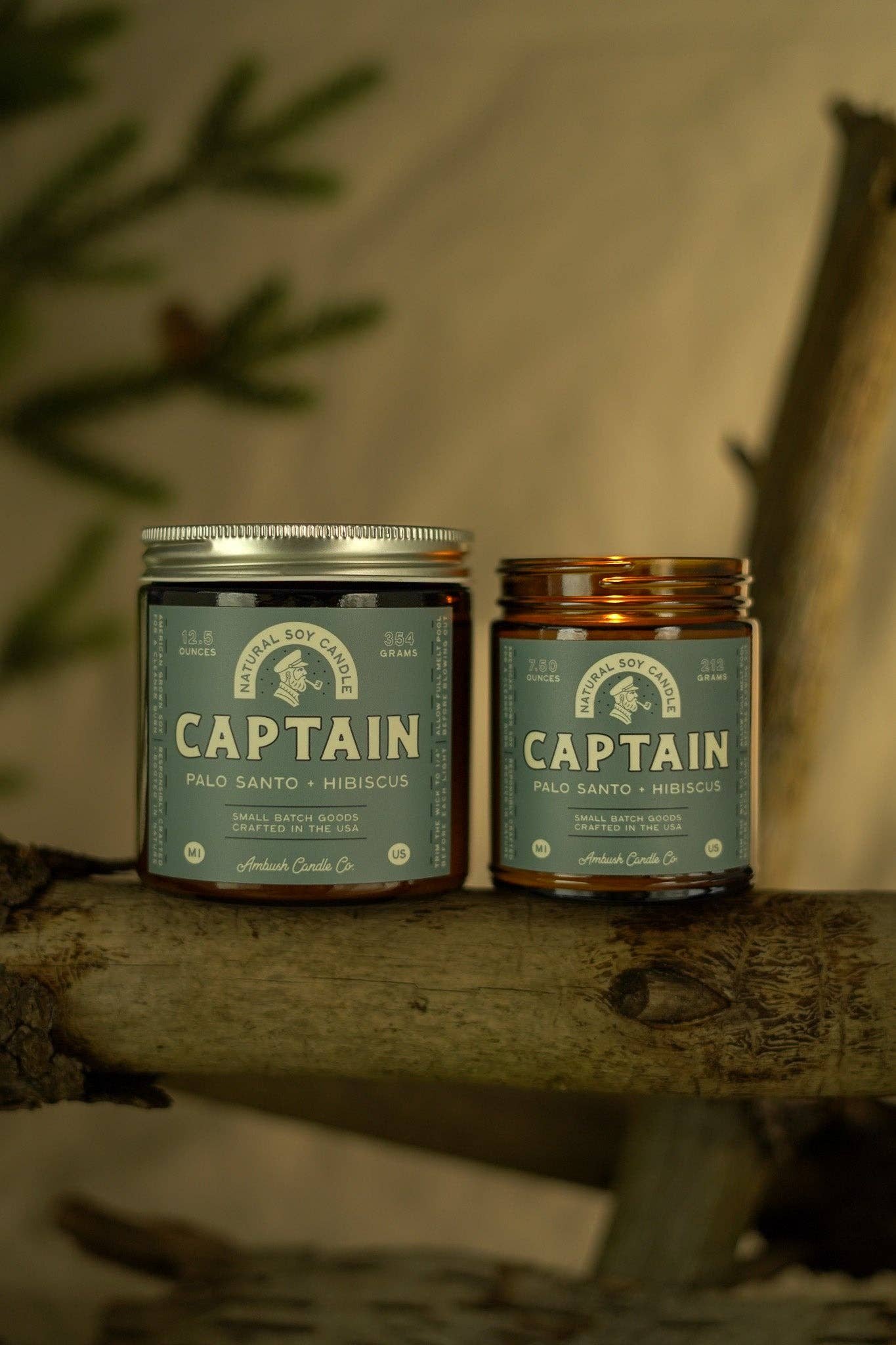 Captain | Palo Santo + Hibiscus Soy Candle: 12.5oz